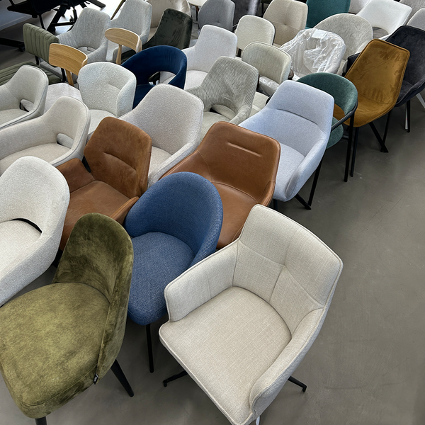 Stoelen vanaf €25,- - {{ product.type }} - Kas20