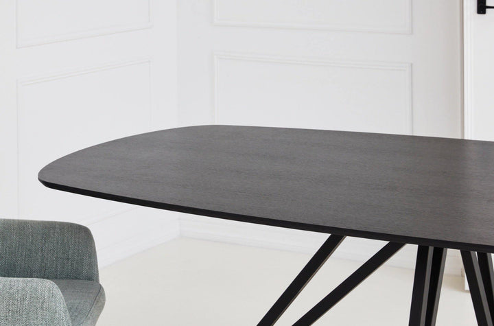 Eiken zwart eettafel - Deens ovaal met Facet - Spin poot - Basic - {{ product.type }} - Kas20