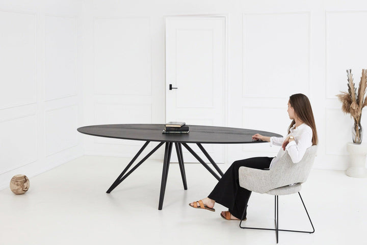 Eiken massief eettafel zwart - Ovaal - Spin zwart - {{ product.type }} - Kas20